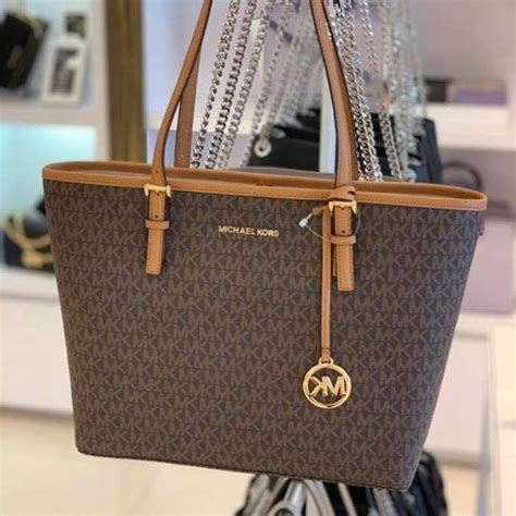 perbedaan tas michael kors asli dan palsu|michael kors tas asli.